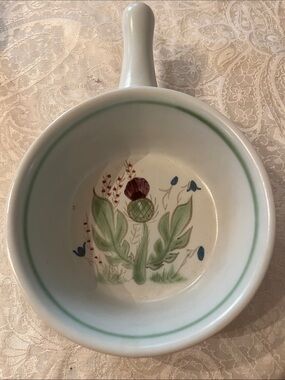 Vintage Buchan Pottery Handled Stoneware Thistleware BowlScotland 241 EUC